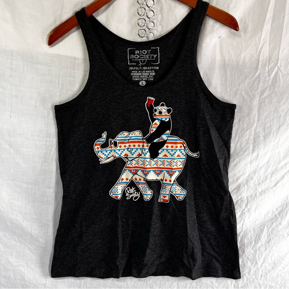 Riot Society Large Tank Top Panda riding Elephant Red Solo Cup Grey Made in USA